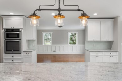 9 Ramsey Rd, Middletown, NJ 07748 - photo 4