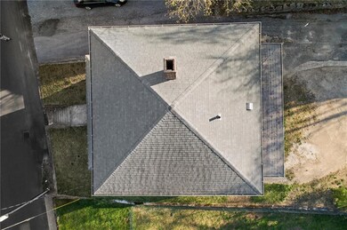 18 Phenix Ave, West Warwick, RI 02893 - photo 4