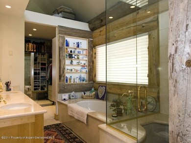Master Bath/Closet
