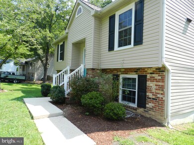 10707 Cobblestone Dr, Spotsylvania, VA 22553 - photo 3