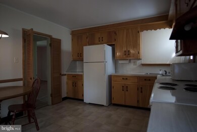 18909 Preston Rd, Hagerstown, MD 21742 - photo 5