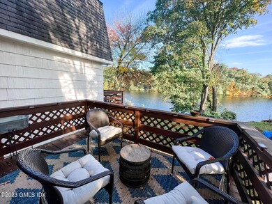 213 River Road Extension unit 1, Cos Cob, CT 06807 - photo 3