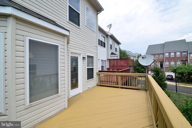 2551 James Monroe Cir, Herndon, VA 20171 - photo 7