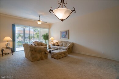 Large living/dining room.