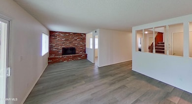 577 Appleton Rd, Simi Valley, CA 93065 - photo 4