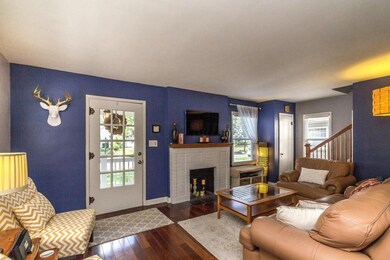 930 Palmer Rd 005