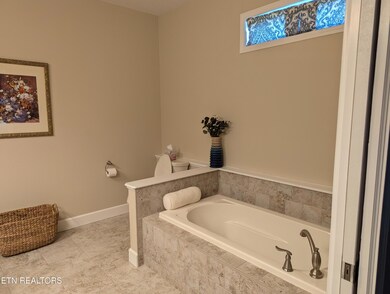 264 Holly Tree Dr, Crossville, TN 38555 - photo 3