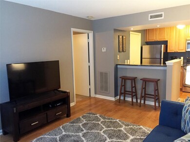 11901 4th St N unit 8105, Saint Petersburg, FL 33716 - photo 7