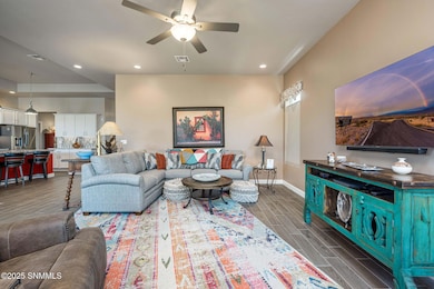 20-web-or-mls-Snappin Homes (Lenox1477)-