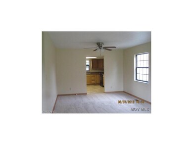 Dining room/living room