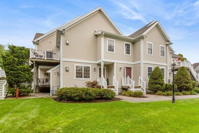 323 Regency Ln, Abington, MA 02351 - photo 2