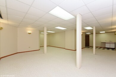 821 Hackberry Ln, Algonquin, IL 60102 - photo 3