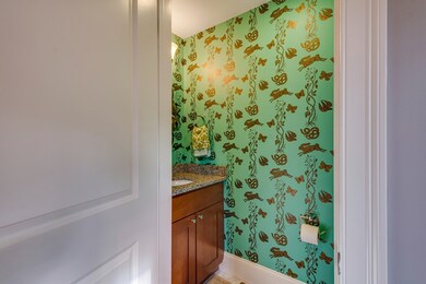 30 Weston Ave unit 11, Somerville, MA 02144 - photo 7