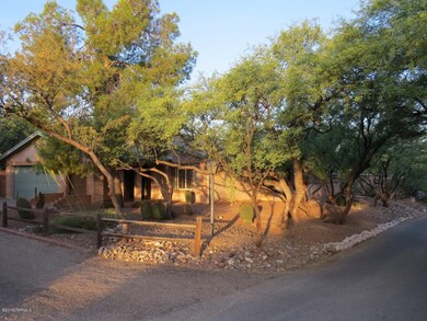 2464 N Shade Tree Lane