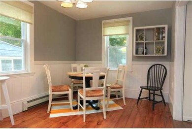 15 Franklin St, Newburyport, MA 01950 - photo 4