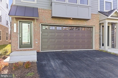 1011 Venifena Terrace SE, Leesburg, VA 20175 - photo 2