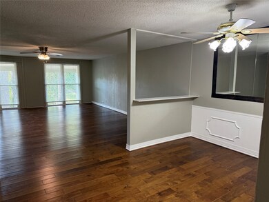 12633 Memorial Dr unit 252, Houston, TX 77024 - photo 4