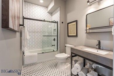 Full bathroom featuring shower / bath combination
