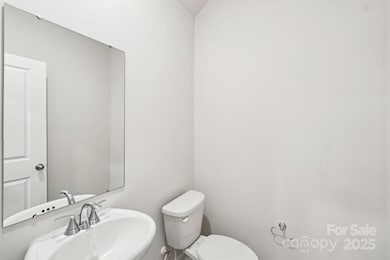 135 Utility Ln unit B, Mooresville, NC 28115 - photo 5