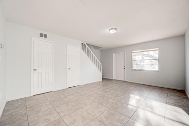 2019 Oleander Blvd unit B, Fort Pierce, FL 34950 - photo 5