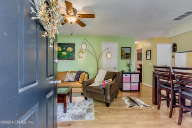 2551 Hidden Village Dr, Jacksonville, FL 32216 - photo 2