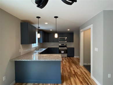 13 Clover Ln unit Lot 86, Londonderry, NH 03053 - photo 6