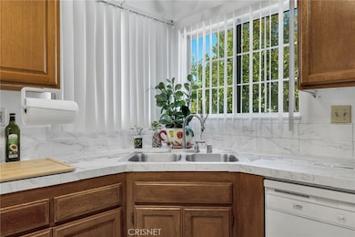 3468 Granite Ct, Rosamond, CA 93560 - photo 6