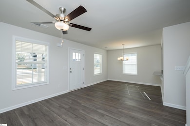 207 Waltham Ct, Greenville, SC 29617 - photo 3