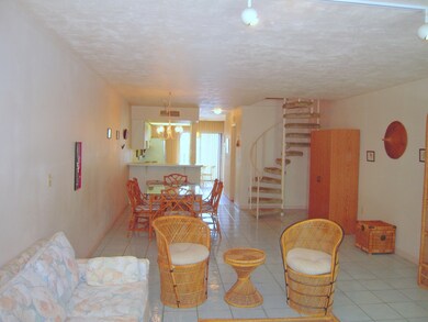 Living & Dining Area