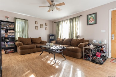 42 Killock Ave, Troy, NY 12180 - photo 2