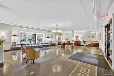 The Croydon unit 6K, Bronxville, NY 10708 - photo 5
