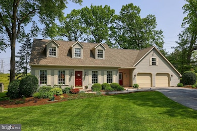 21 Locust Ln, Leola, PA 17540 - photo 2