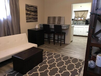 118 Vaughn St, Olyphant, PA 18447 - photo 2