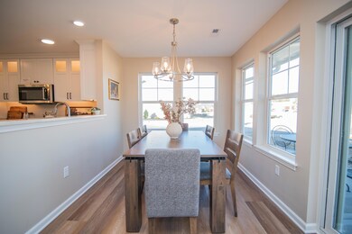 1072 Harbor Ct, West Bend, WI 53090 - photo 4