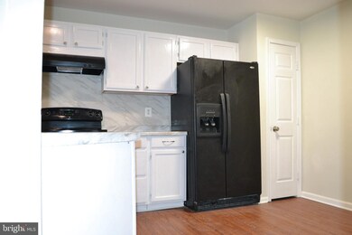 8317 Green Heron Way unit 23, Lorton, VA 22079 - photo 7