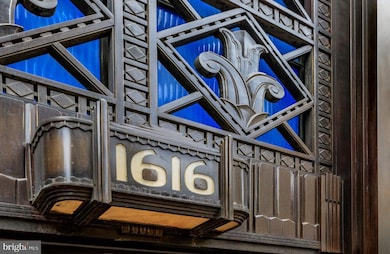 1616 Walnut St unit 2B-1110, Philadelphia, PA 19103 - photo 2