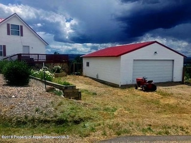 1098 Shepherd Dr, Craig, CO 81625 - photo 2