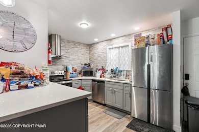 14 Middle Village Way, Tannersville, PA 18372 - photo 6