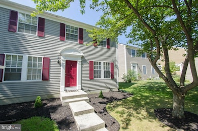 7522 Red Cravat Ct, Columbia, MD 21046 - photo 2