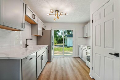 14-web-or-mls-3436-e-deshler-ave