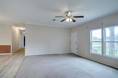 192 Northwoods Ct, Azle, TX 76020 - photo 3