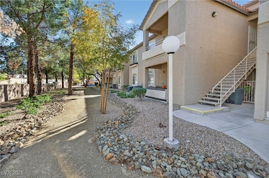 75 N Valle Verde Dr unit 223, Henderson, NV 89074 - photo 3