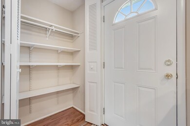 19912 Cedarbluff Dr, Germantown, MD 20876 - photo 4