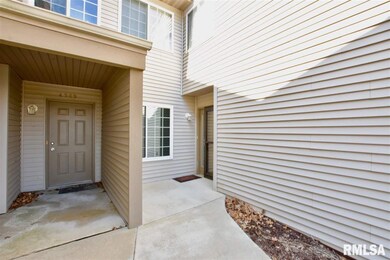 4591 N Thornhill Dr, Peoria, IL 61615 - photo 4