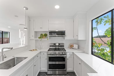 339 Monterey St, Brisbane, CA 94005 - photo 4