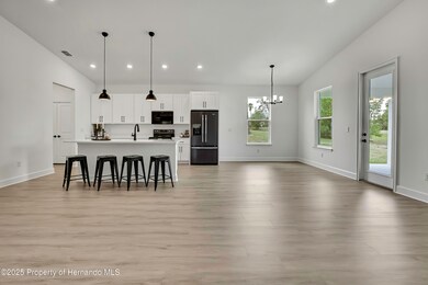 9739 Loretto Dr (3 of 49)