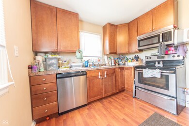 1913 Pennsylvania St, Columbus, IN 47201 - photo 5