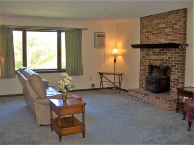 35 Skyline Dr, West Rutland, VT 05777 - photo 7