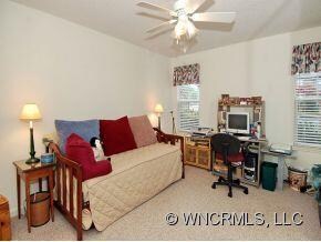 901 Deermouse Way, Hendersonville, NC 28792 - photo 6