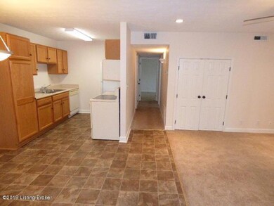 171 Central Blvd unit 27, Mount Washington, KY 40047 - photo 5